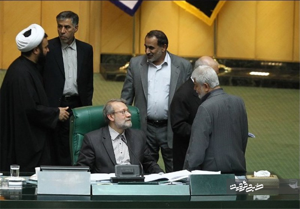 توضیح لاریجانی درباره تاخیر در استیضاح وزیر راه