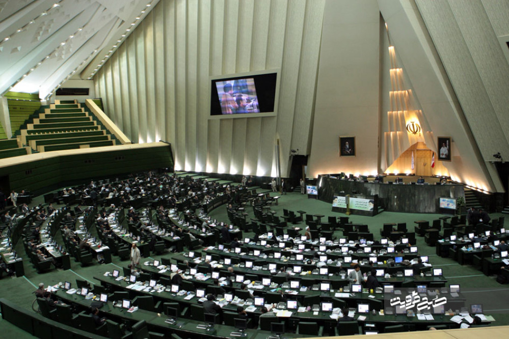 تصاویر/ تقدیم لایحه بودجه ۹۶ به مجلس