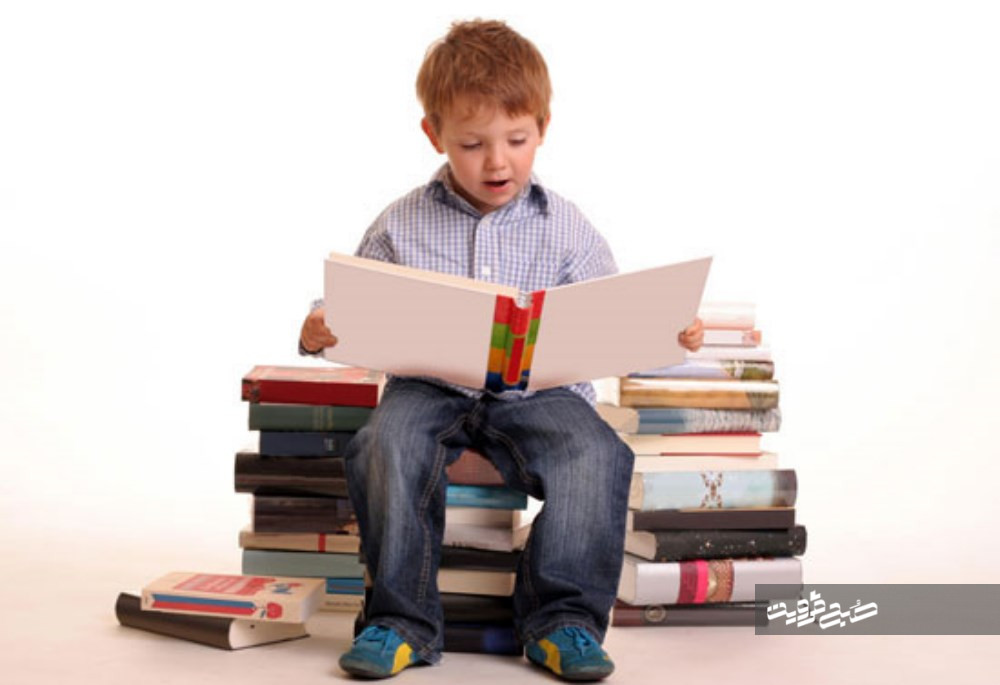کتابخوان‌های کوچک، فرهنگ سازان آینده/ تبدیل مطالعه به امری لذت بخش برای فرزندان 