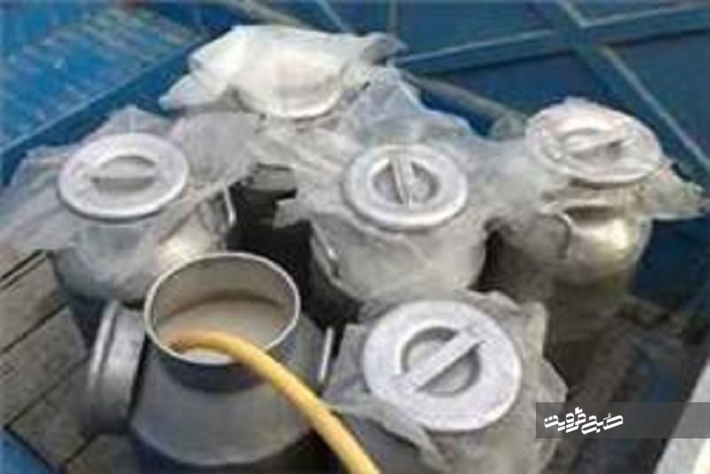 پلمپ مرا کز غیر بهداشتی جمع آوری شیر در بوئین زهرا
