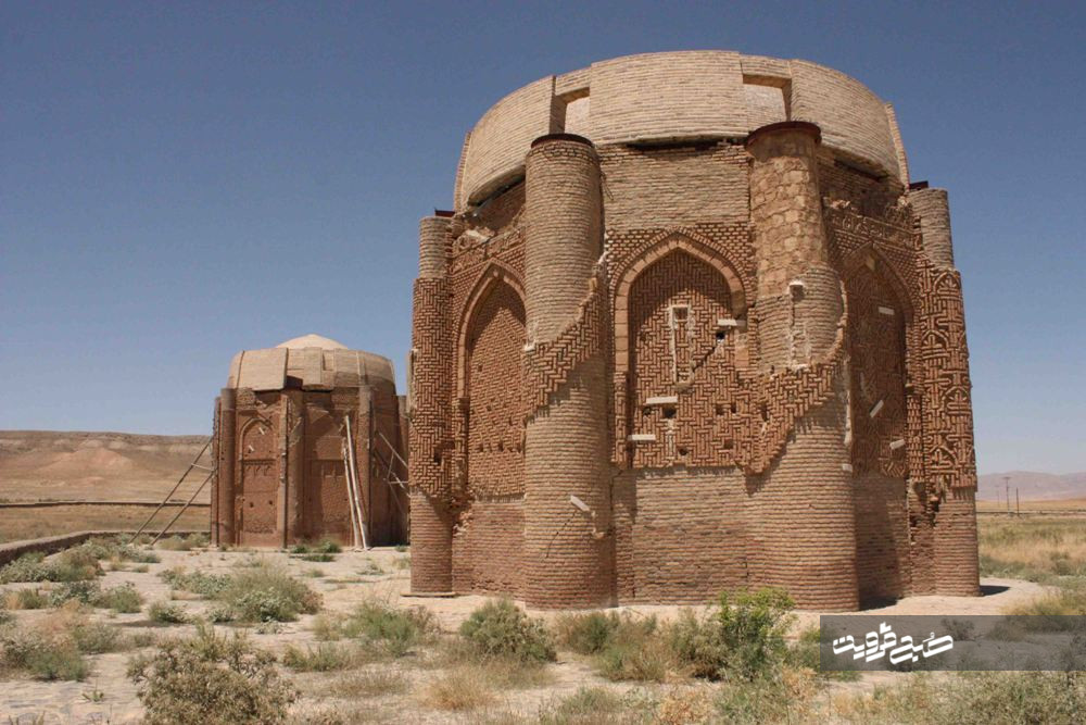 سقف میراث فرهنگی استان چکه می‌کند! 