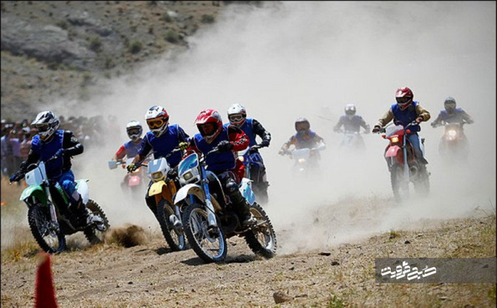 مسابقات موتورسواری کوهستان با معرفی برترین ها در قزوین به کار خود پایان داد