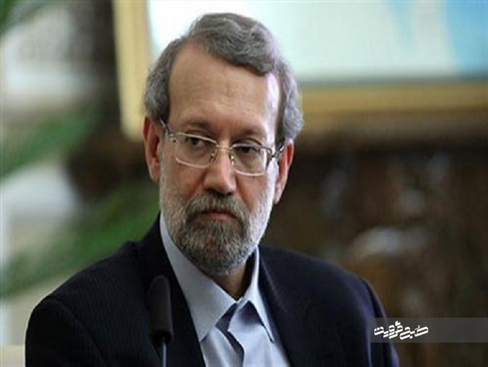 چرا لاریجانی کنار رئیس دولت اصلاحات نشست؟