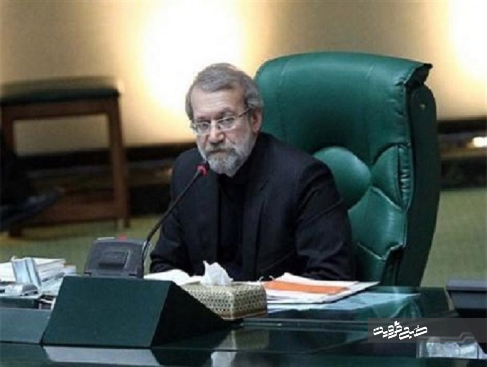 پس‌لرزه‌های داد و فریاد ظریف در مجلس/ لاریجانی; وزیر نمی‌تواند برای نمایندگان تعیین تکلیف کند