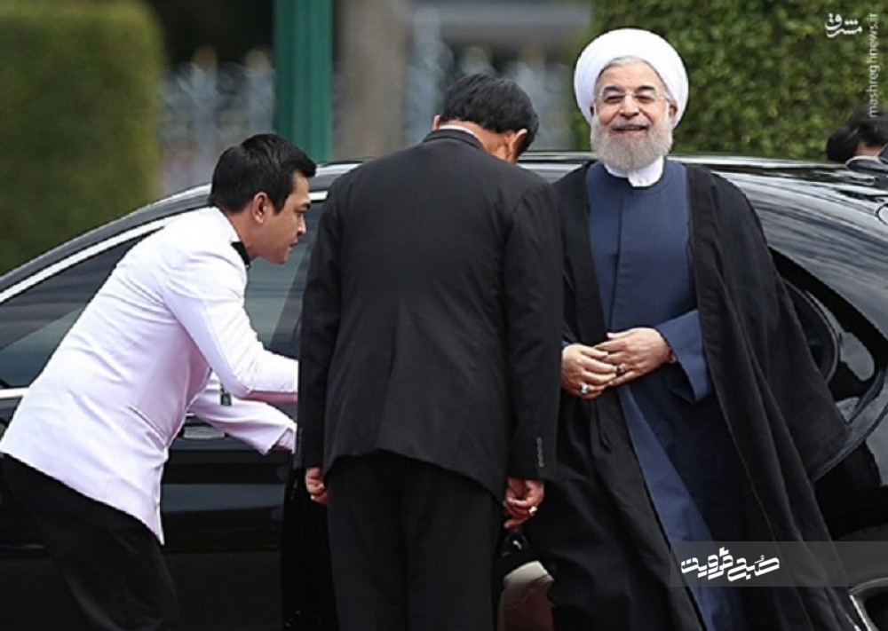 بازگشت به شرق یا بازگشت به شعار «نه شرقی و نه غربی»/ چرا ایران بایستی در سیاست خارجی موازنه را رعایت کند؟