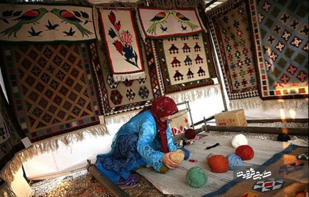 بازدید بازرسان سامانه رصد از کارگاه‌های خوداشتغالی تاکستان