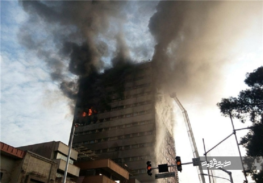  تماس موبایلی آتش‌نشانان محبوس/ اسامی ۲۷ نفر از مصدومان حادثه