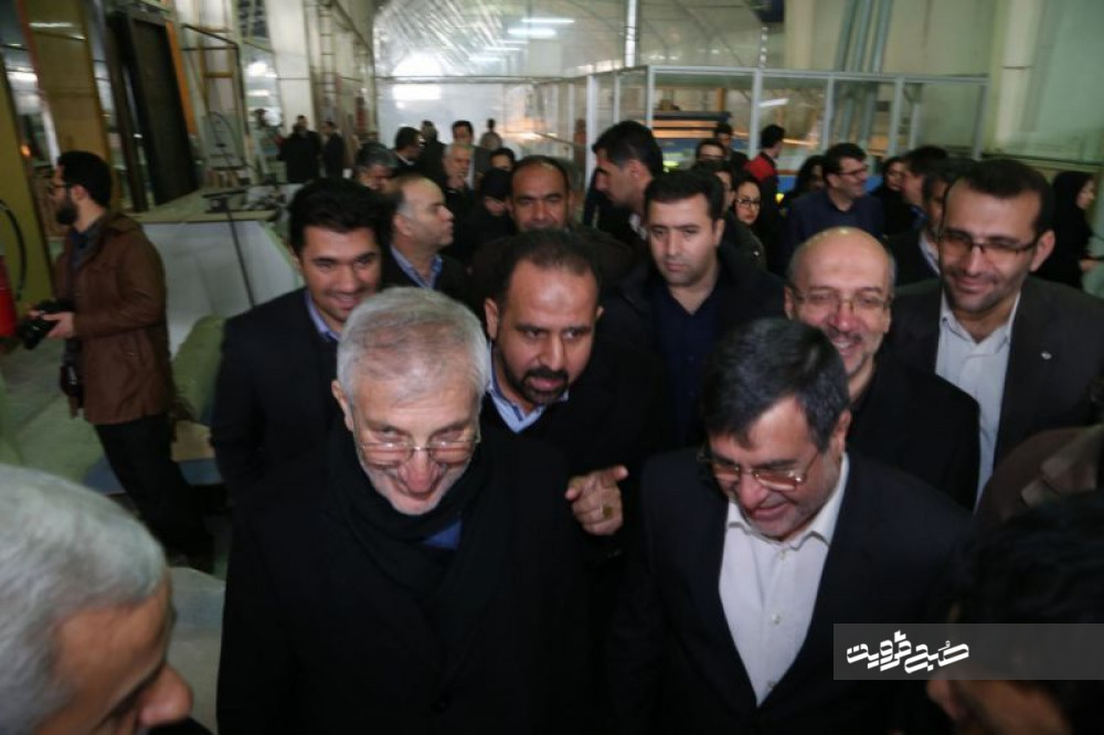 واحد تولیدی "ایران چوب" مورد بازدید قرار گرفت
