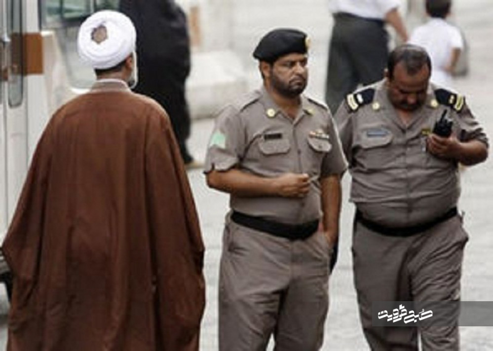 روایتی از محدودیت‌های آل سعود برای علما/ روحانیونی که حق پوشیدن لباس روحانیت ندارند +عکس 
