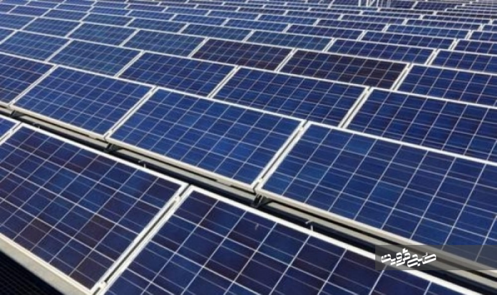 قرارداد تجهیز۱۵۰واحد مسکونی به پنل خورشیدی امضا شد/ درآمد ۸ میلیون ریالی برای مددجویان قزوین