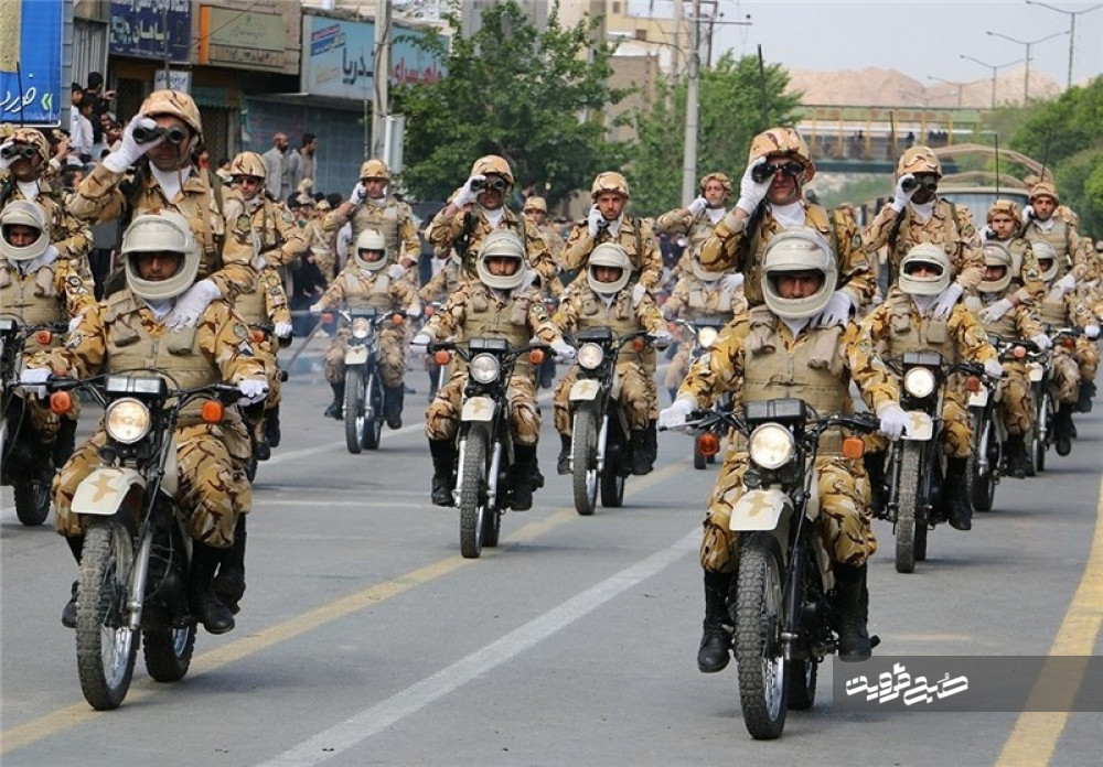 رژه موتوری نیروهای مسلح در قزوین برگزار می‌شود