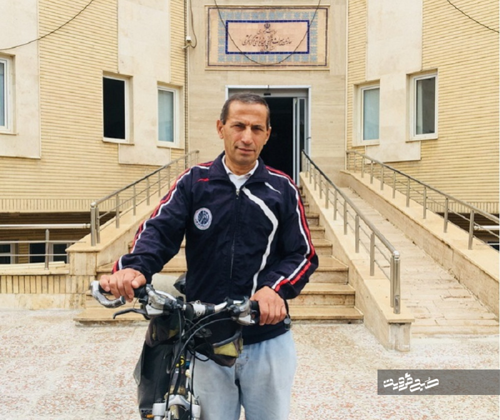 ورود دوچرخه‌سوار مازندرانی حامل پیام صلح و دوستی به قزوین 