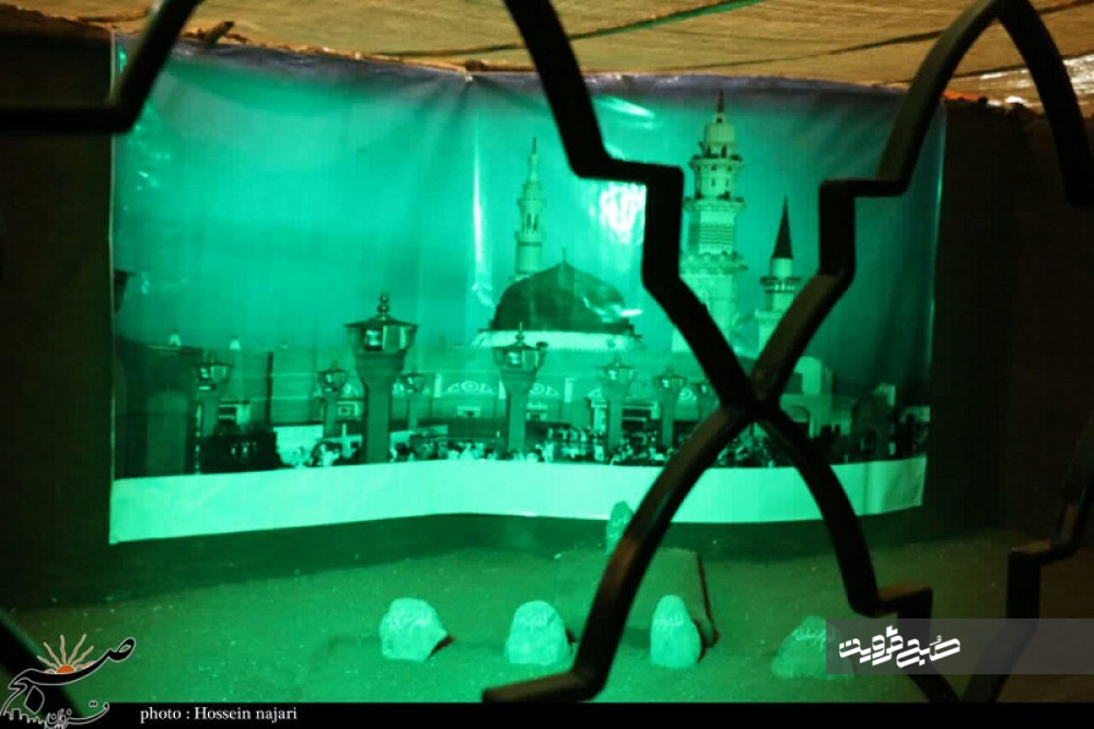 نمایشگاه "خیمه‌گاه حضرت‌زهرا(س)" در اقبالیه افتتاح شد 