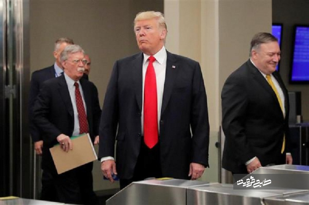  ترامپ، بولتون و پمپئو نسخه به روز شده شعار «مرگ بر آمریکا»/ خدمات "احمق‌های درجه یک" به ۲۲ بهمن امسال