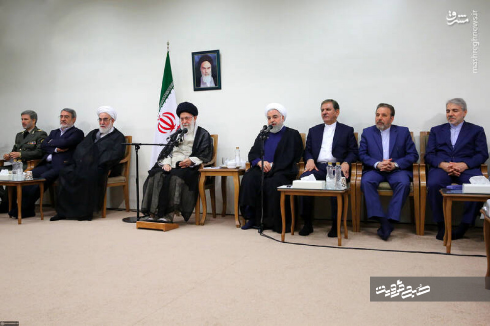 عکس/ دیدار روحانی و هیات دولت با رهبر انقلاب