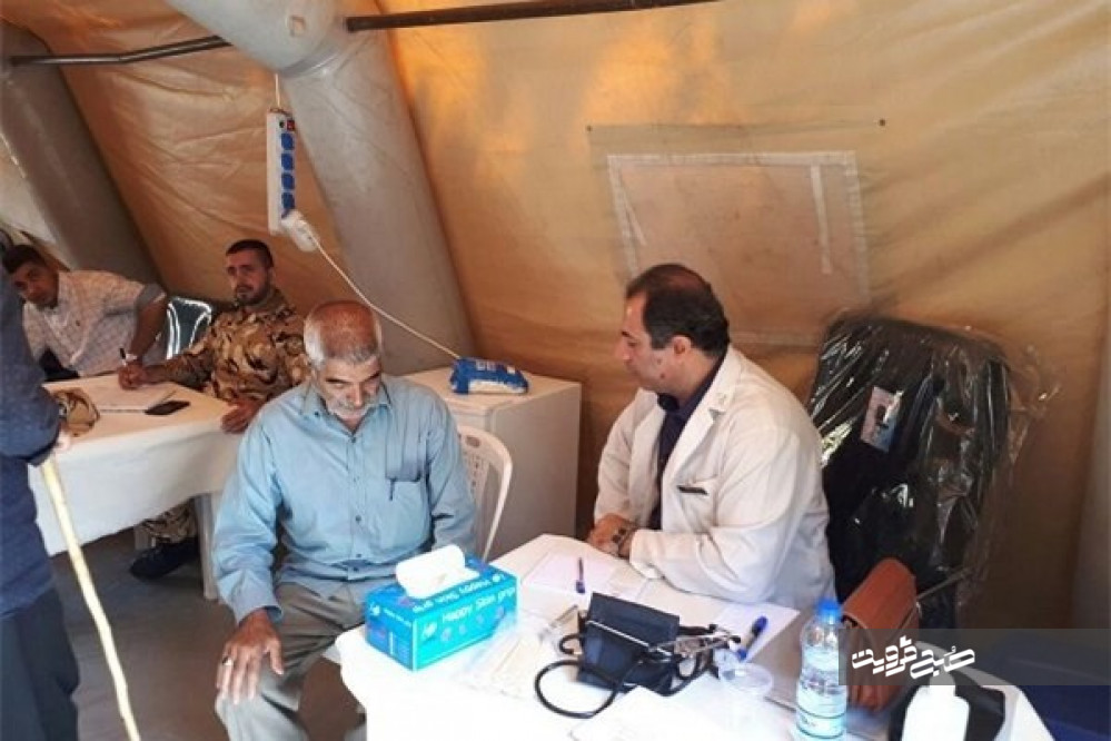 مراجعه روزانه بیش از ۵۰۰ زائر برای دریافت خدمات درمانی/ خدمات رسانی تیم پزشکی قزوین به زائران حسینی