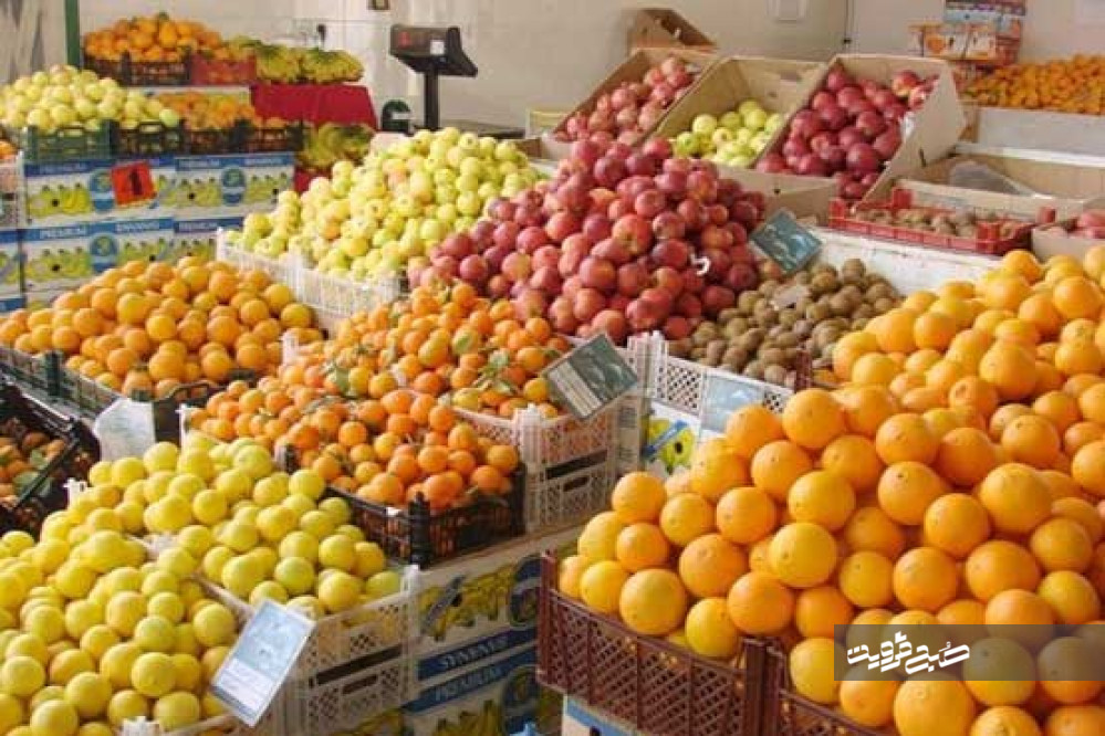 موز و گوجه‌فرنگی در راس گرانی‌ها/ صادرات، علت اصلی افزایش قیمت‌هاست
