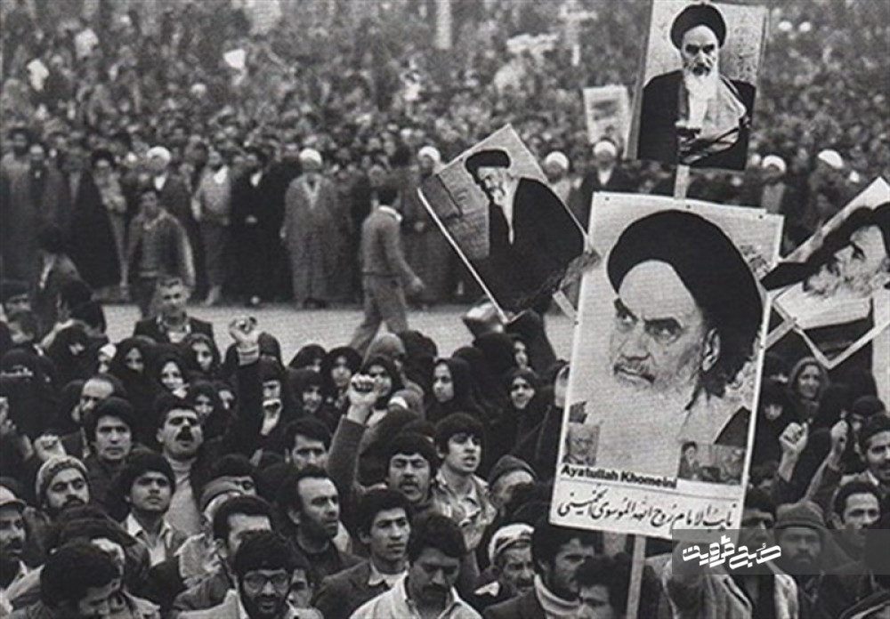 انگیزه‌های الهی، رمز پیروزی انقلاب تصورناپذیر ایران بود
