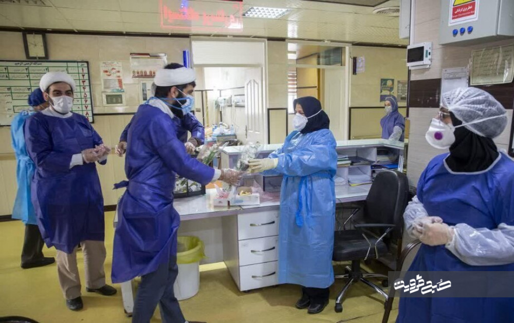 خدمت‌رسانی ۴۰ روحانی در بیمارستان‌های قزوین/ غسال‌ها و کادر آرامستان بسیار مظلوم واقع شده‌اند