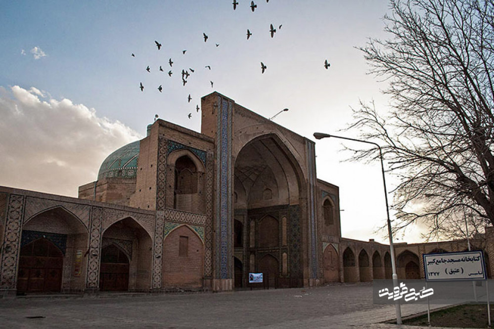 مسجد جامع قزوین با هنر ایرانی-اسلامی چشم‌نوازی می‌کند/ تاریخی به‌یادگار از دوره سلجوقی و صفوی