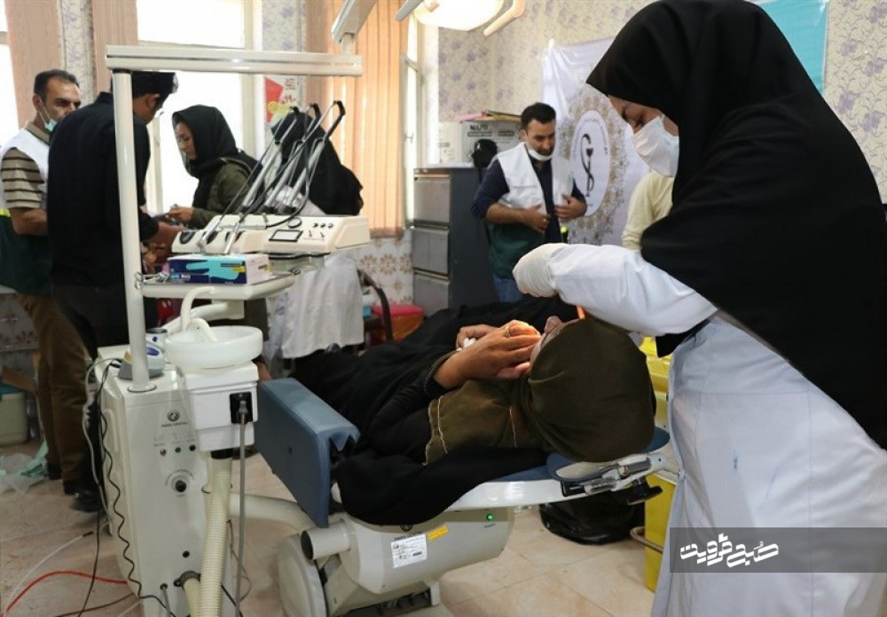 ارائه خدمات پزشکی به مردم حاشیه شهر قزوین