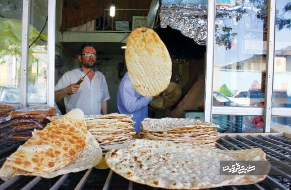 کمبودی در حوزه تامین آرد و نان نداریم/ مسئولان سهمیه آرد استان قزوین را افزایش دهند