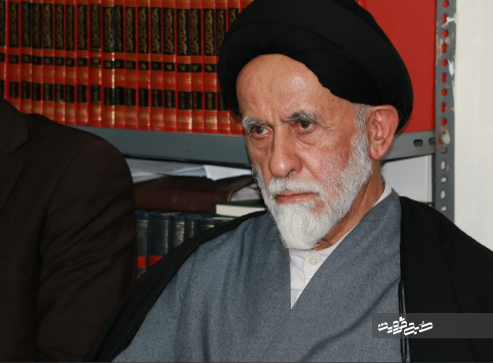 تعبیر رئیس سازمان محیط‌زیست کشور درباره امام خمینی(ره) اشتباه بود