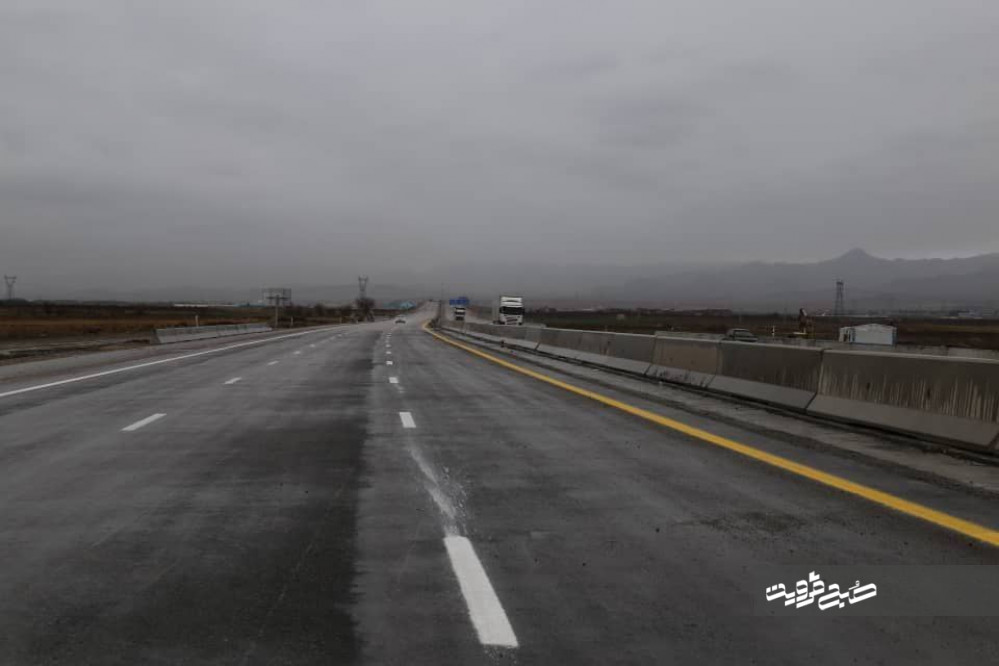 رفع بار سنگین ترافیکی با افتتاح آزادراه غدیر/ آزادراه‌های کشور ۵۰درصد افزایش می‌یابد