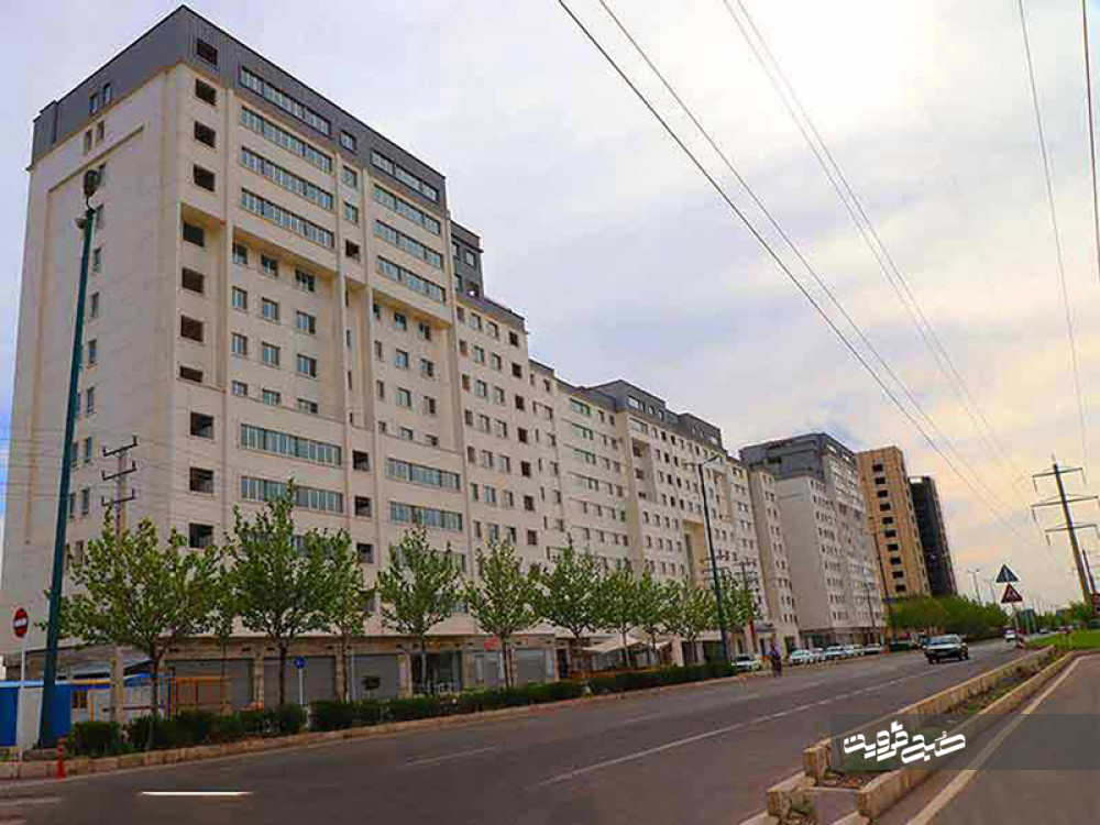 سخنگوی شورای شهر: شهرداری قزوین پاسخگوی تخلفات صورت گرفته در «راژیا» باشد/ در پروژه این برج‌های مسکونی با حقوق ساکنین بازی شده است
