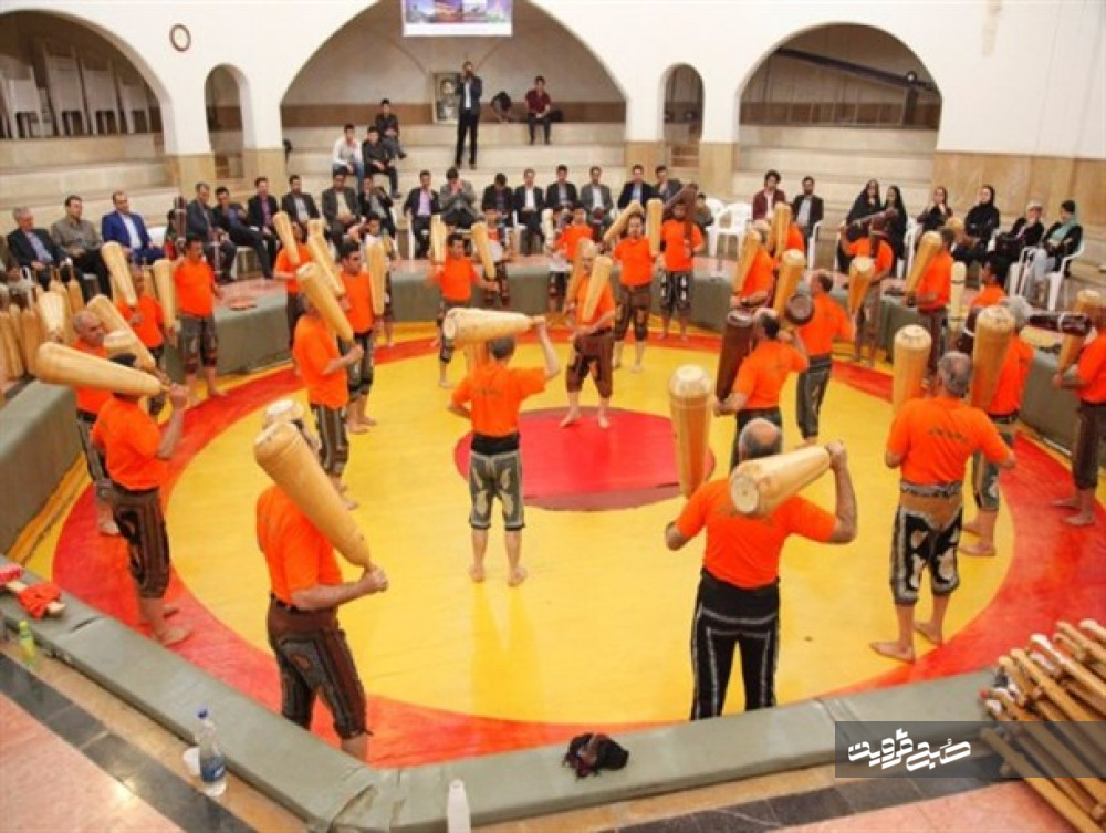 ۱۰ زندانی غیرعمد توسط ورزشکاران زورخانه‌ای قزوین آزاد شدند