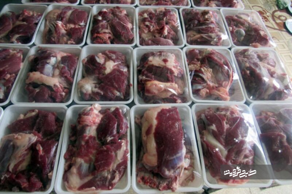 ۲۱تن گوشت گرم در بین نیازمندان استان قزوین توزیع می‌شود