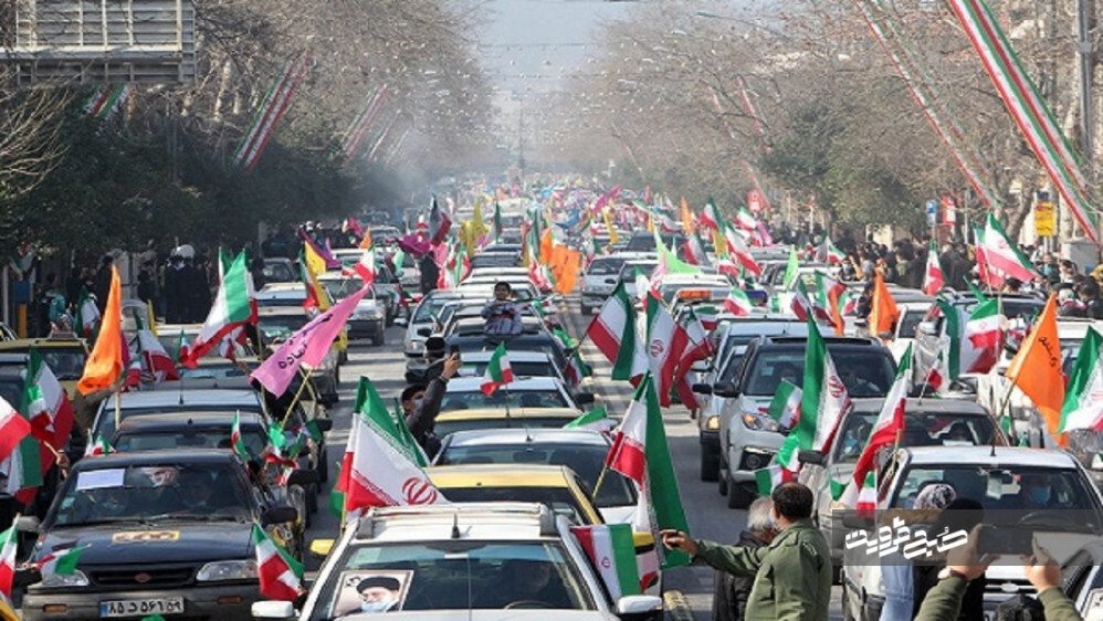 راهپیمایی خودرویی ۲۲بهمن در استان قزوین آغاز شد