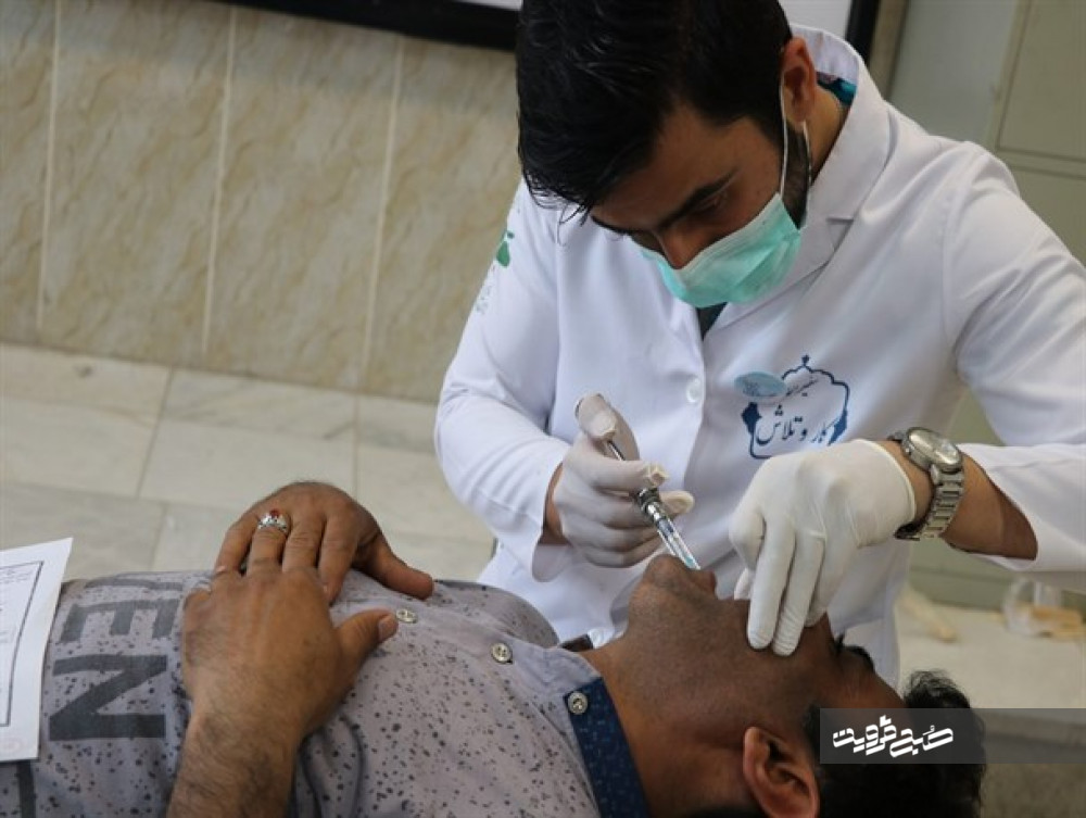 خدمات رایگان دندان‌پزشکی در مناطق محروم استان ارائه می‌شود