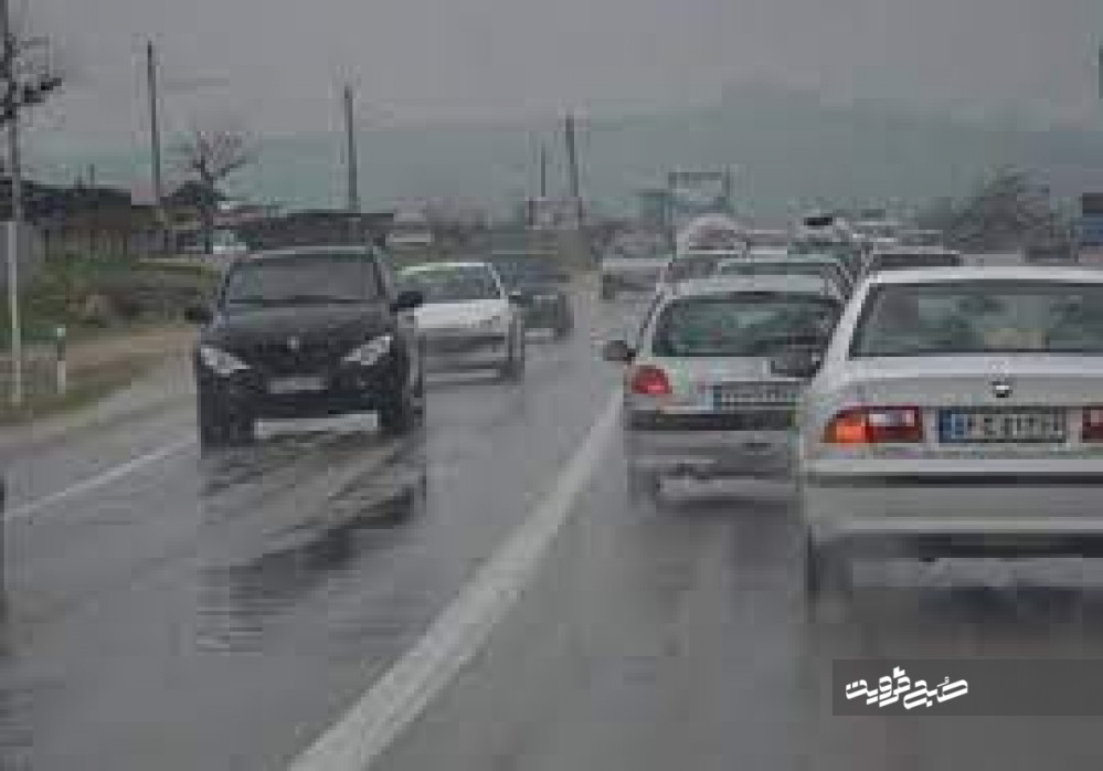 جاده‌های بارانی قزوین مستعد تصادفات است