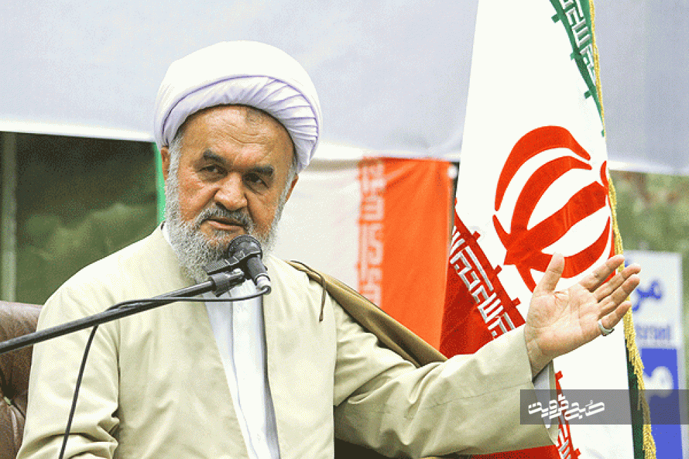 بصیرت مردم سیلی محکمی بر دهان دشمنان ایران است