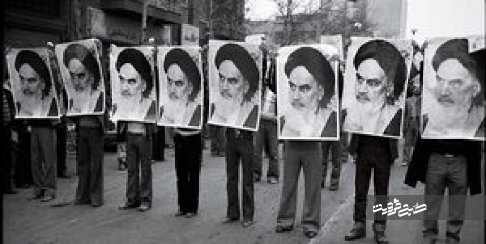روش پخش عکس امام خمینی در خیابان‌ها