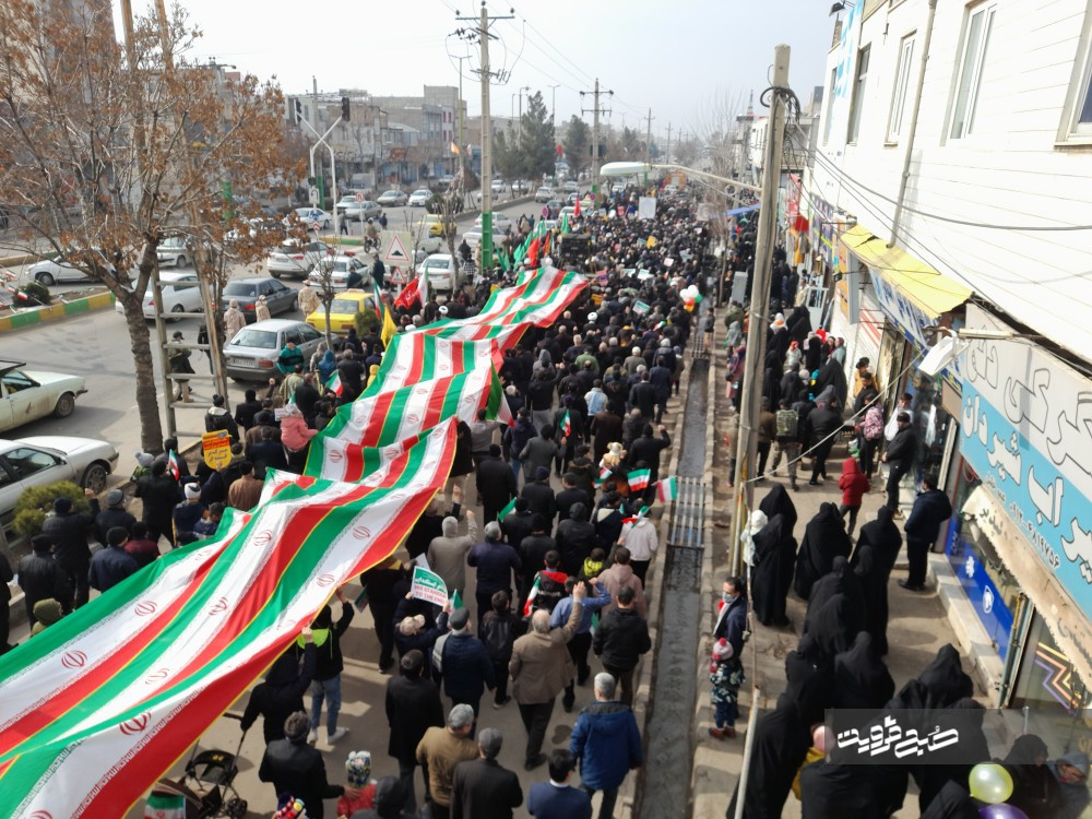 راهپیمایی ۲۲بهمن در استان قزوین برگزار شد