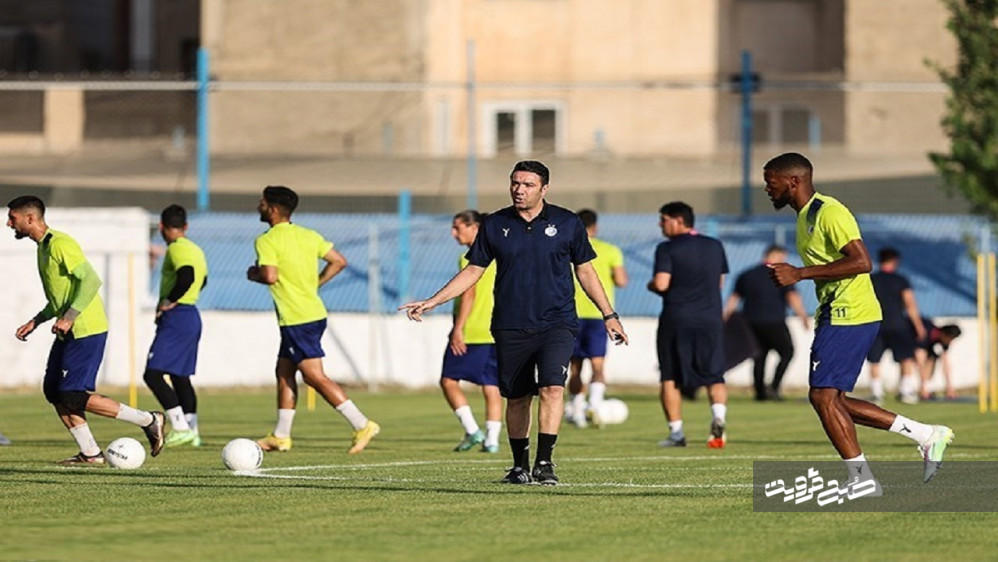 مصائب نکونام برای اولین بازی لیگ