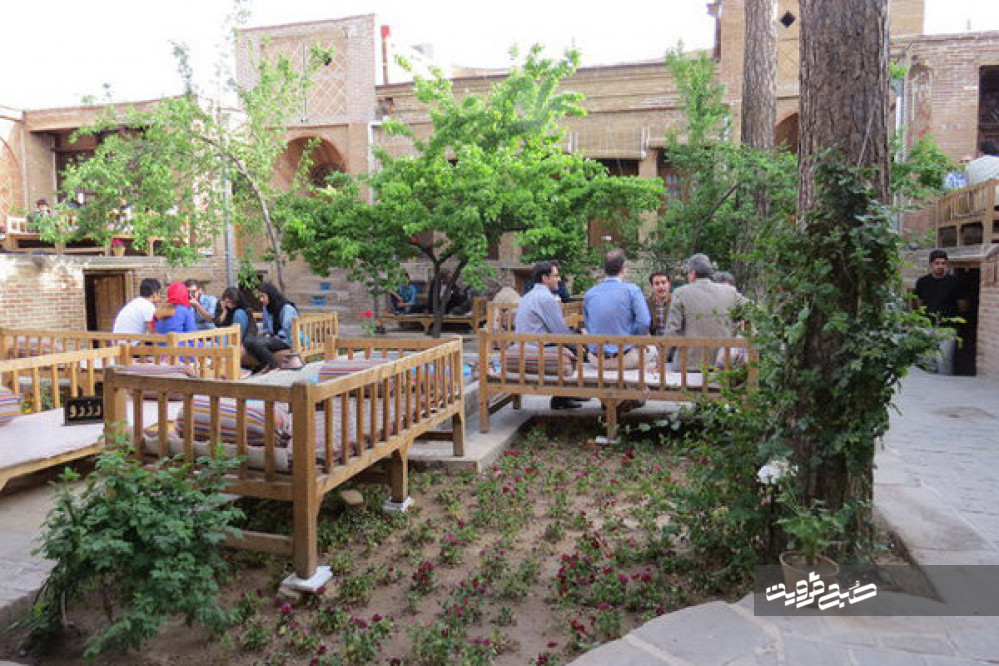 رد پای کافه‌های فرنگی در دل خانه‌های تاریخی قزوین
