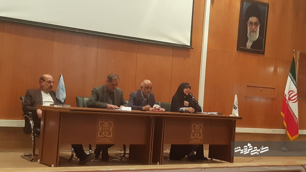 صندلی داغ دانشجویان برای نمایندگان استان قزوین