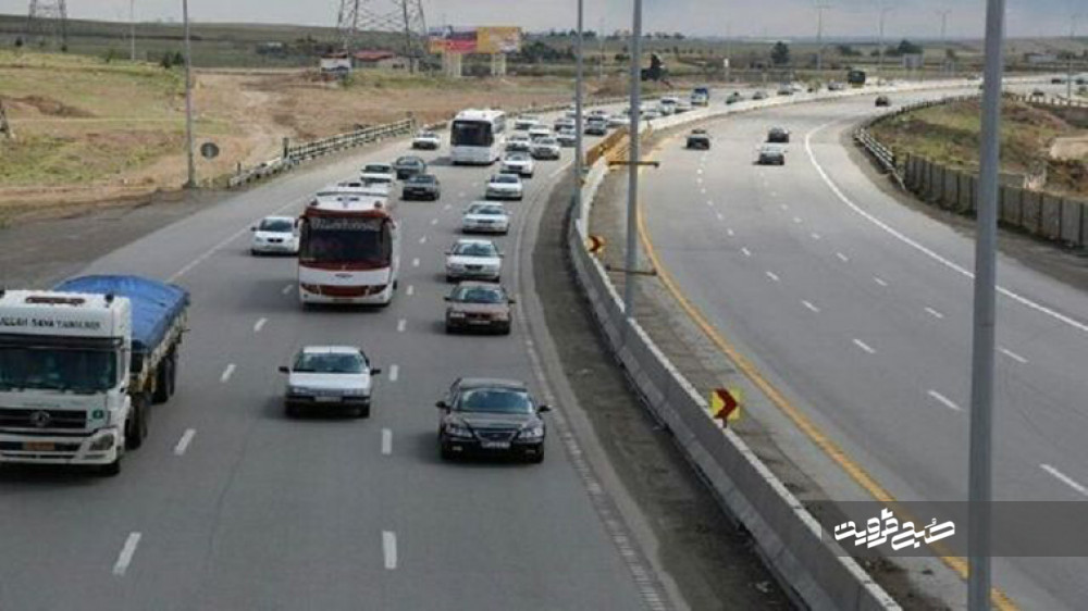 تردد بیش از ۳ میلیون خودرو در جاده‌های قزوین