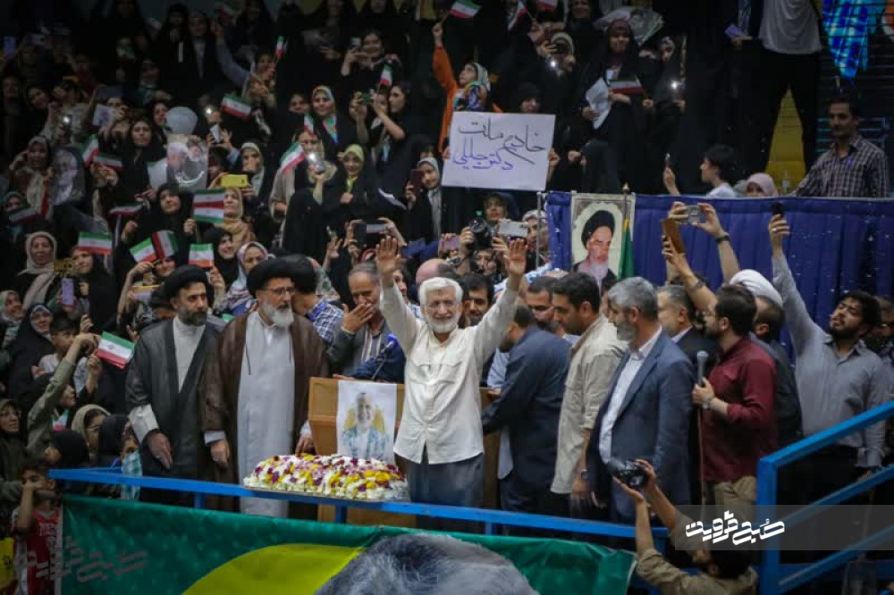 نمی‌گذاریم نسخه غلط را دوباره برای ایران تجویز کنند